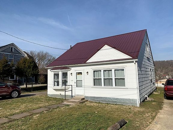 2nd image of 1359 5th St