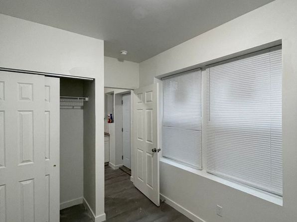 3201 Barrett St #3905-B