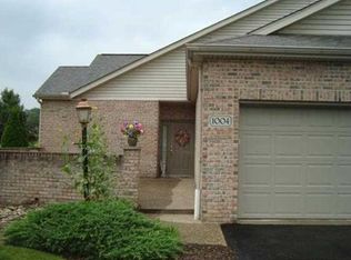 1004 Park Place Ln, Cecil, PA 15317
