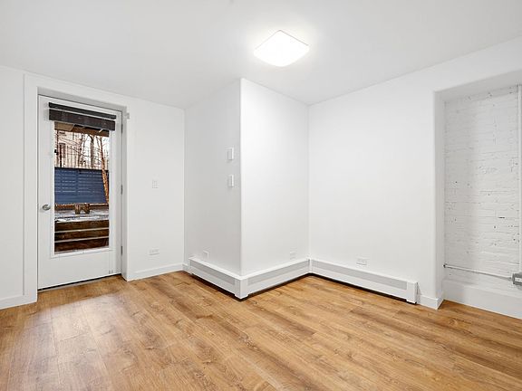 5th image of 63 Putnam Ave #1