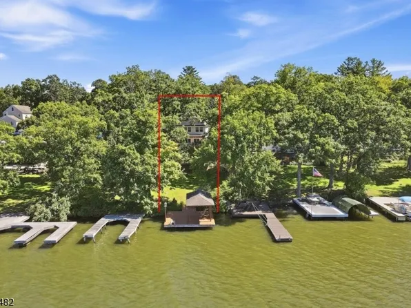 212 Long Pond Rd, West Milford Twp., NJ 07421