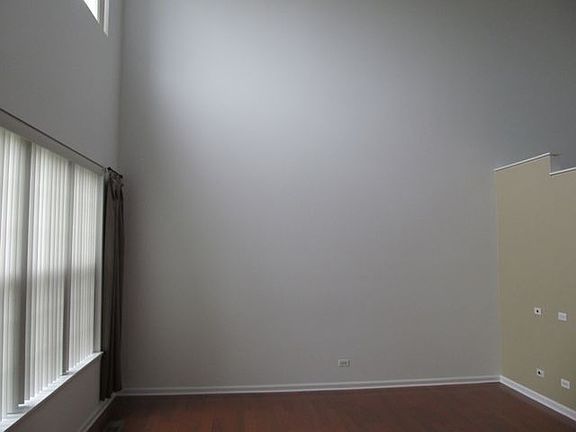 4th image of 708 Dillon Ct