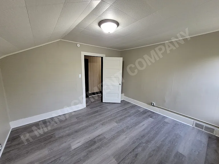 1547 Water St #1547 WATER ST — Photo 8