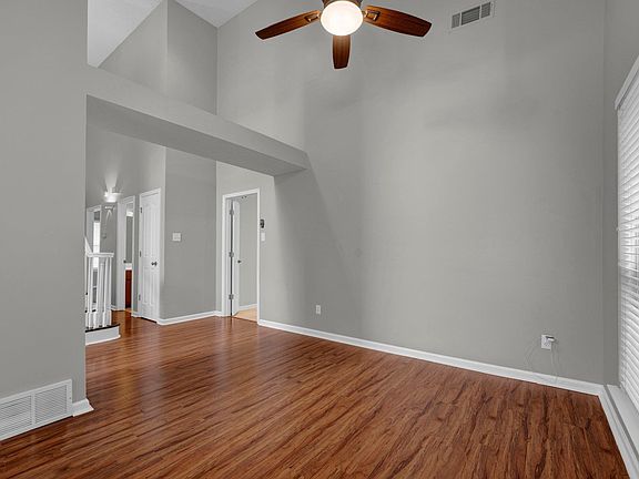 5th image of 8168 Walnut Knoll Cv
