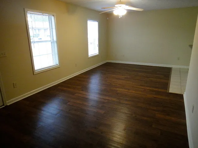 2006 Longview Ct — Photo 17