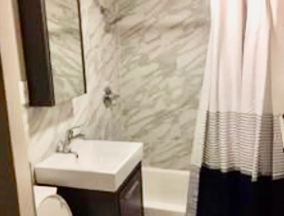 Modern bathroom