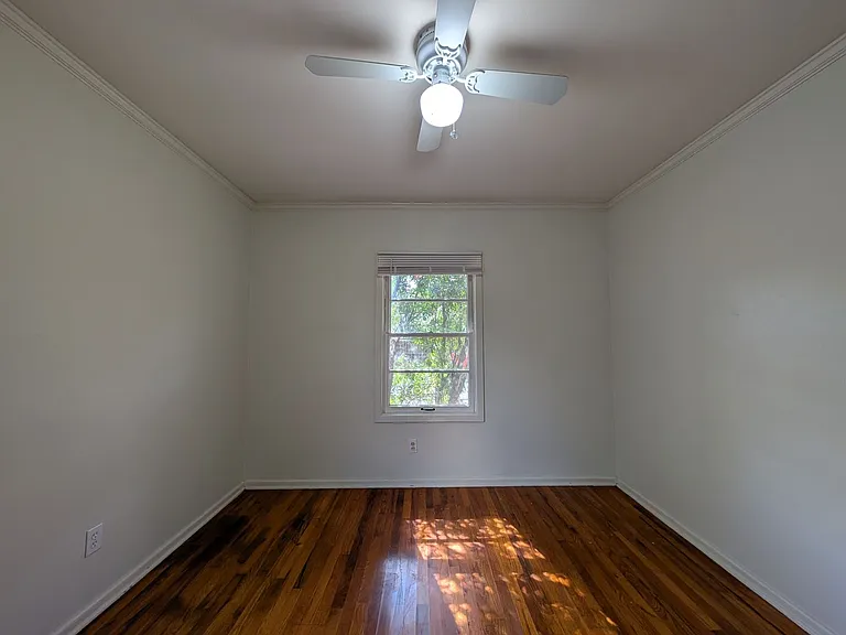 890 Josephine St — Photo 24