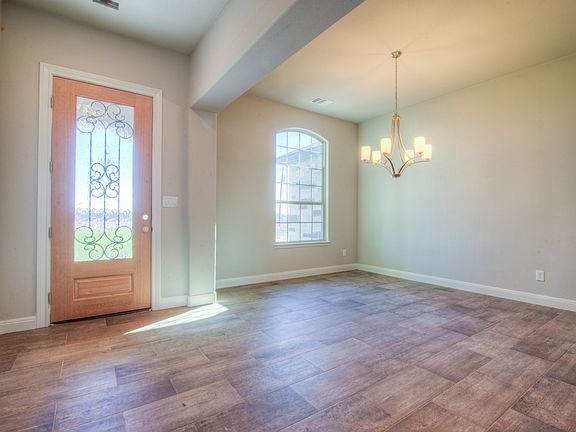 4th image of 116 Nopal Ct