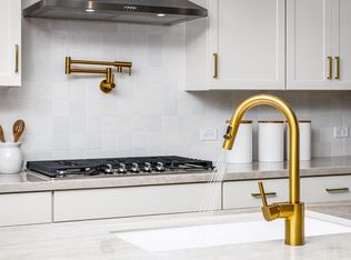 Ashton Plan, Hummingbird Crossing Towns, Marysville, WA 98271