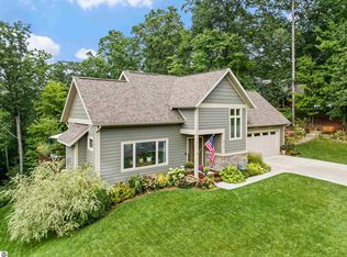 3119 Holiday Village Rd, Traverse City, MI 49686