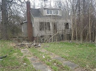 20810 Santa Clara, Detroit, MI 48219