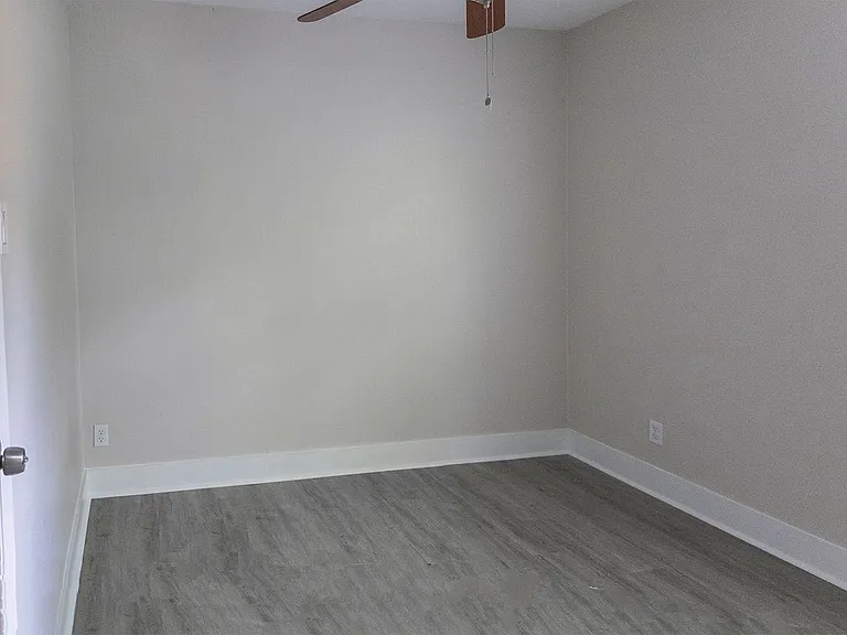 1507 Grayford Dr — Photo 13