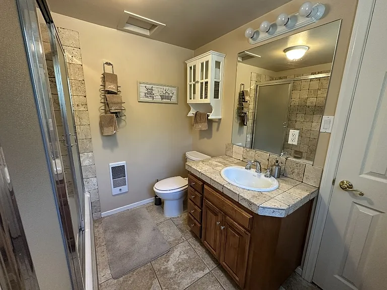 945 N Hospital Rd — Photo 27