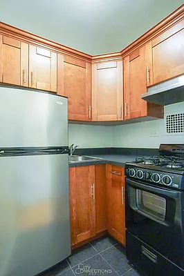 Rented by City Connections Realty | media 12