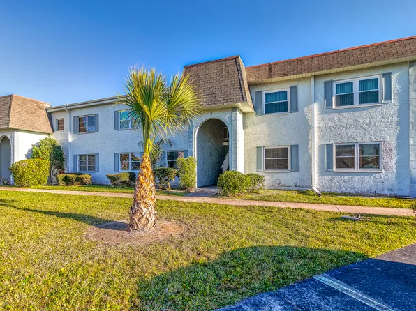 387 S McMullen Booth Rd APT 15, Clearwater, FL 33759