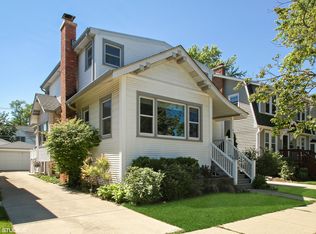 6818 N Oriole Ave, Chicago, IL 60631