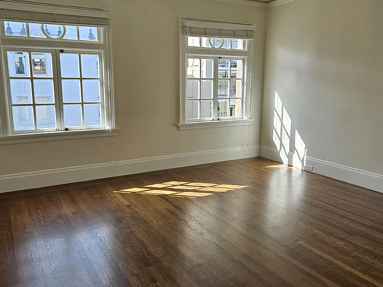 Franklin Street Apartments — Photo 9