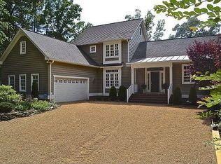 183 Jacks Cove Ln, White Stone, VA 22578