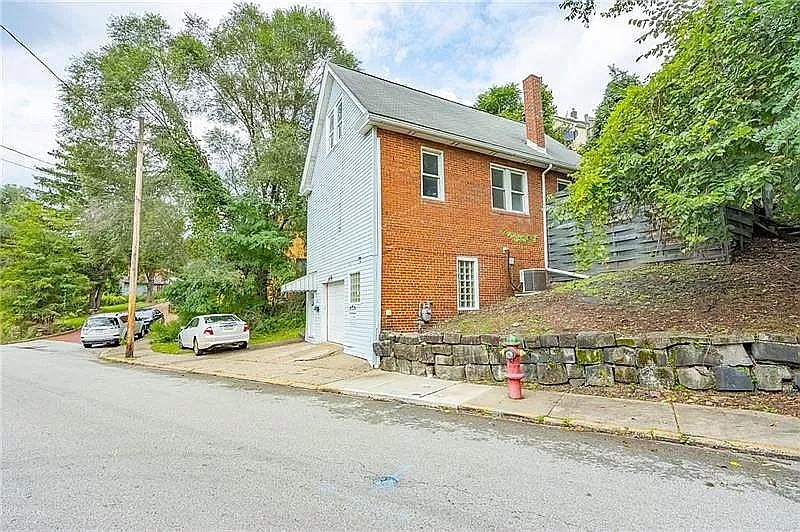 1st image of 800 Mill St