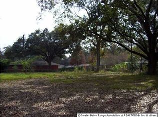 8936 Meadowood St, Baton Rouge, LA 70815