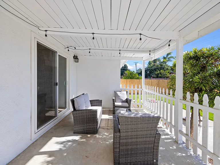 18132 Rainier Dr — Photo 19