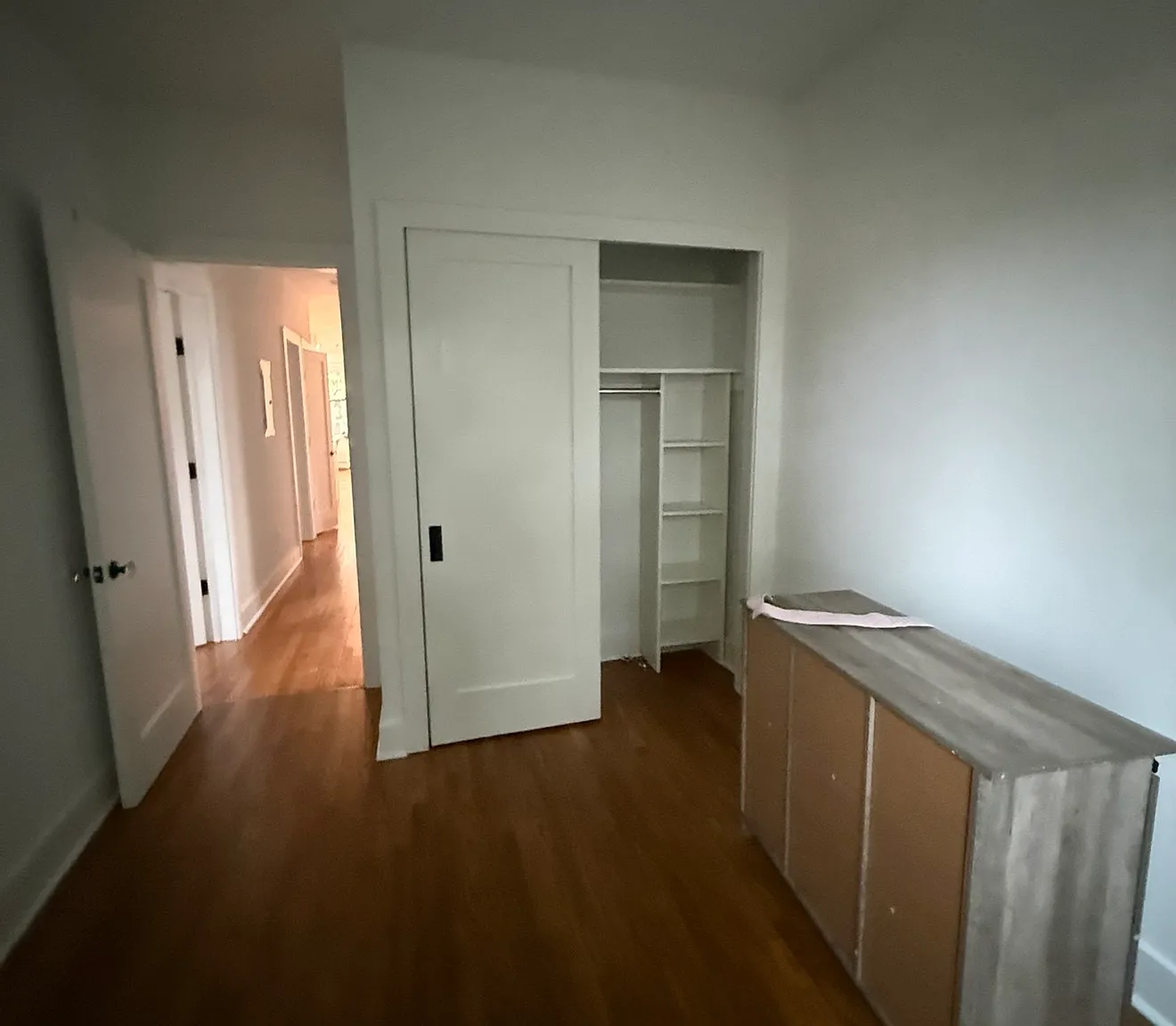 40 Sterling Ave — Photo 4