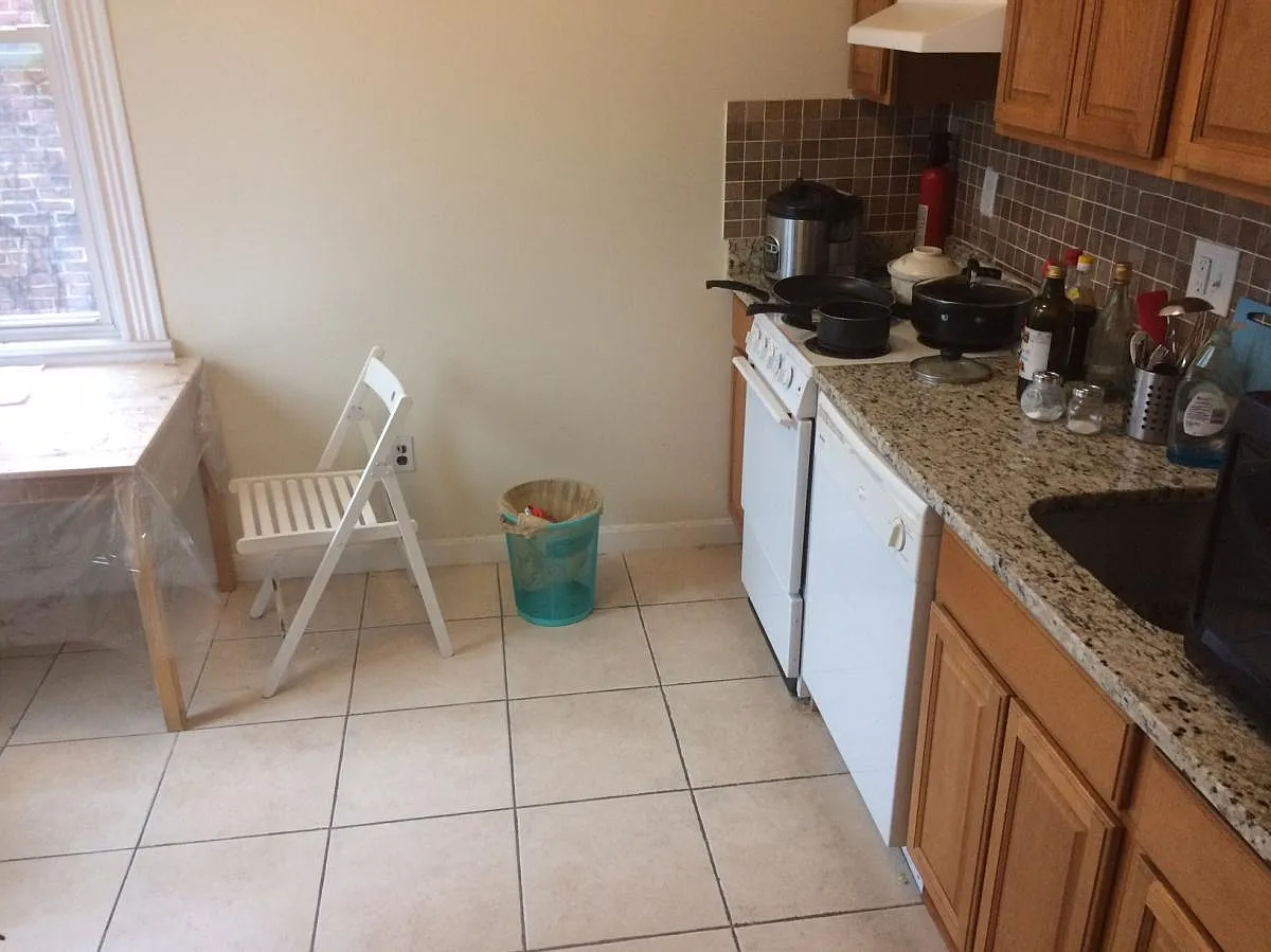 2 bed, $3,200 — Photo 3