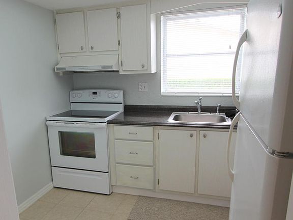 2nd image of 2610 Barkley Dr E APT C