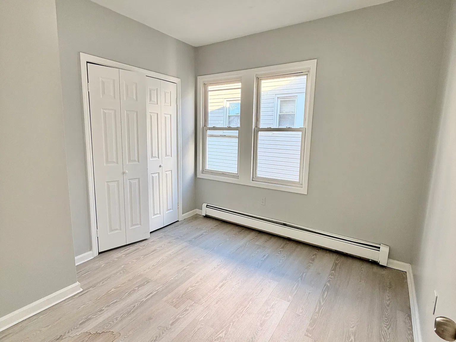 3 bed, $2,395 — Photo 4