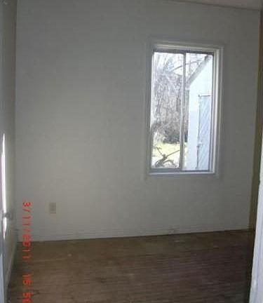3rd image of 2761 Norwood Ave