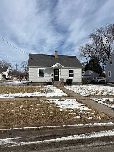 232 N Pine St Photo 1