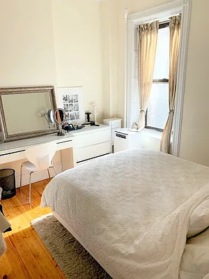 Rented by Buchbinder & Warren | media 3