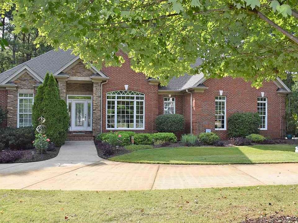 1st image of 729 Mosswood Ln