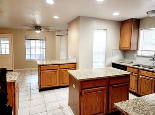 10306 Jockey Club Dr, Houston, TX 77065