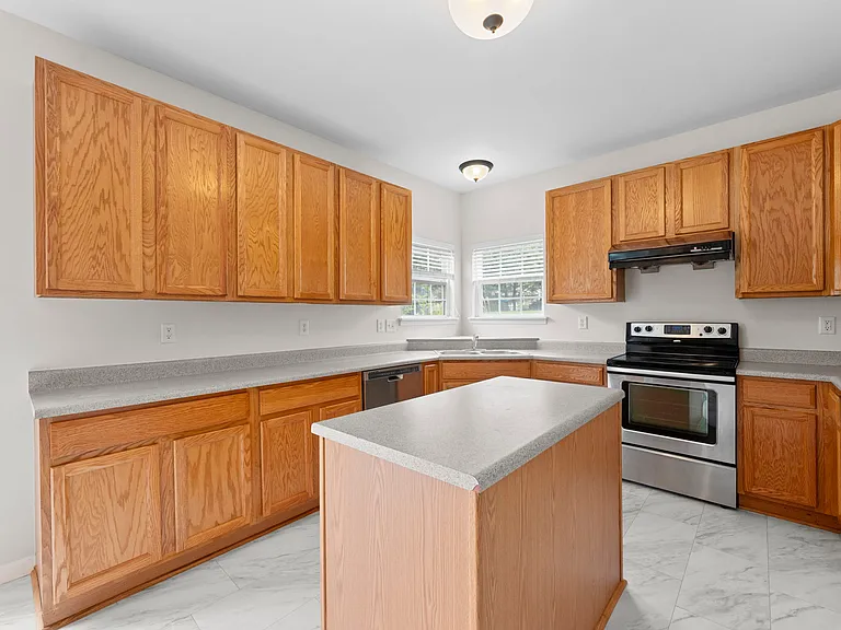 34 Bonhomme Richard Ct — Photo 20
