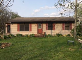 10829 Moscow Rd, Jonesville, MI 49250