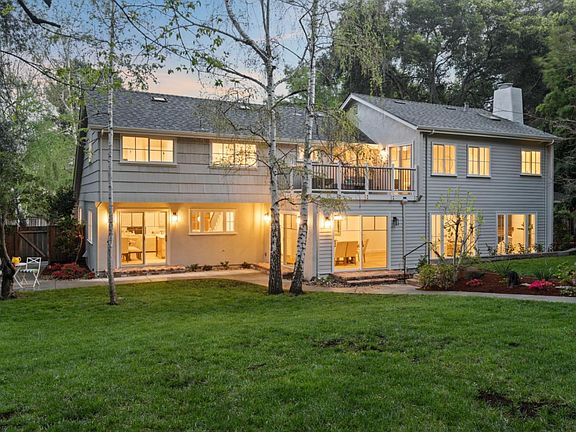 3rd image of 19801 Merribrook Ct