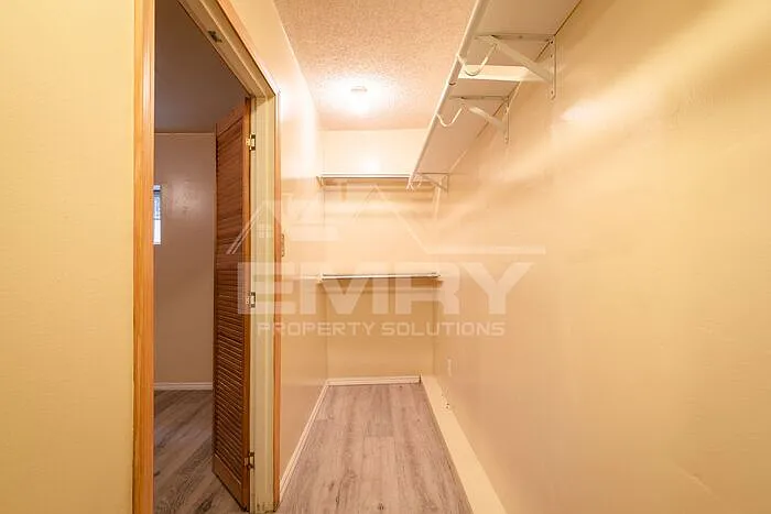 1125 S Evergreen Ave — Photo 11