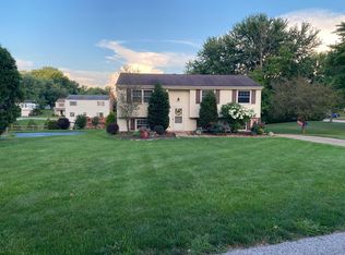 187 Firwood Dr, Bridgeville, PA