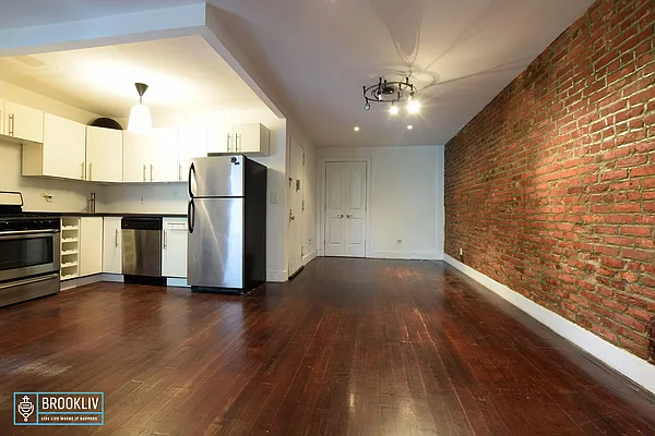 Rented by null | media 1