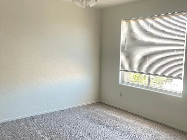8345 W Pontiac Dr — Photo 25