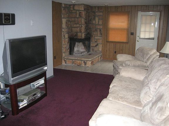 2nd image of 3008 Carroll Ave