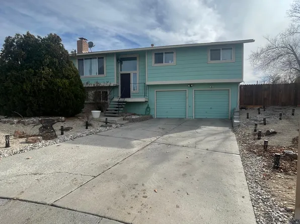 3666 Hobart Cir, Sparks, NV 89431