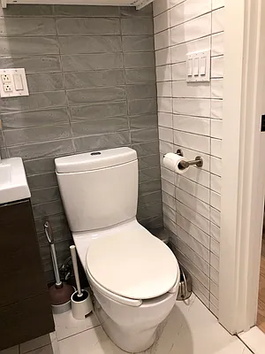 Rented by Owner | media 18