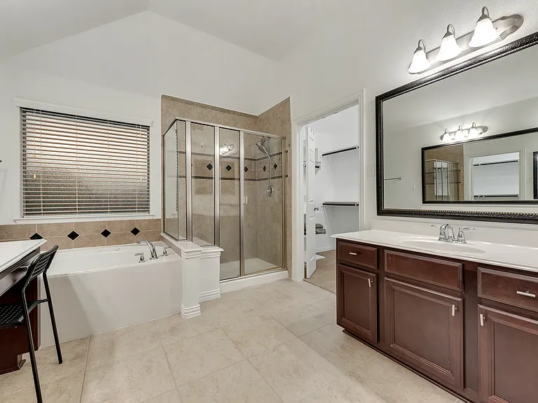 305 Blythe Bridge Dr — Photo 23