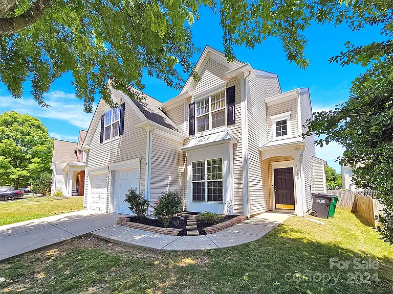 11239 Cypress View Dr — Photo 40