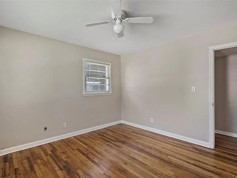 190 Opal Dr — Photo 12