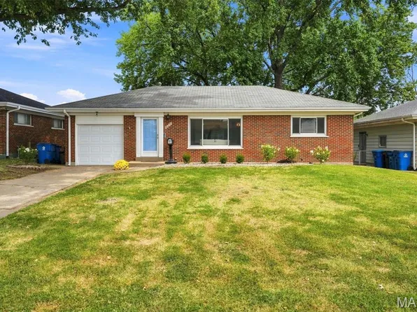 4327 Creelman Pl, Saint Louis, MO 63123