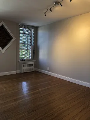 Rented by Carnegie Management Inc | media 26