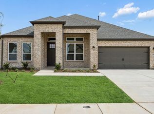 11148 Roxburgh Rd, Fort Worth, TX 76052